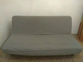 3místná rozkládací pohovka s matrací a úložným prostorem