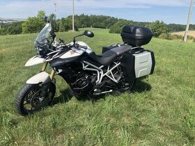 Triumph Tiger 800