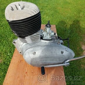 Motor Jawa Švéd, 250-553.