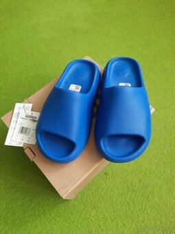 Yzy SLIDE vel.38 - 1