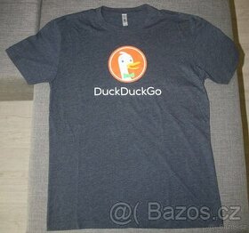 Oficiální DuckDuckGo tričko, velikost M + nálepka