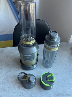 Smoothie mixér