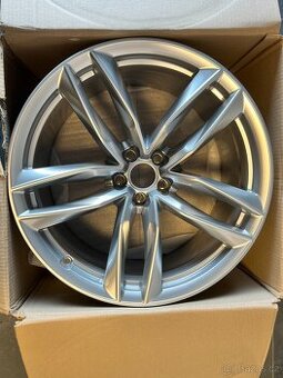 Originální alu disk Audi RS6 R21 4G0601025