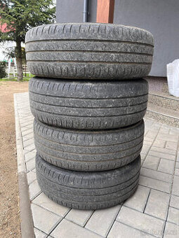 4x Letní pneu 185/60 r15 + DISKY