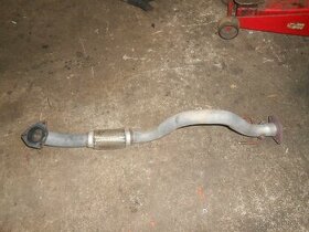 prodam predni dil vyfuku na vw golf 5 , 1.4