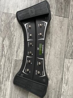 Prodám Peavey Sanpera II – MIDI nožní ovladač