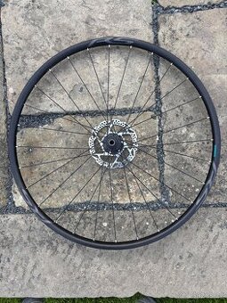 Silniční zapletená kola Shimano WH-RS171 + kotouče SM-RT54