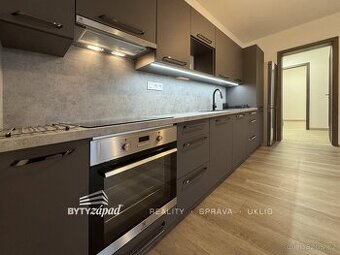 Pronájem velmi prostorného bytu 2+kk, 76 m2 v novostavbě byt