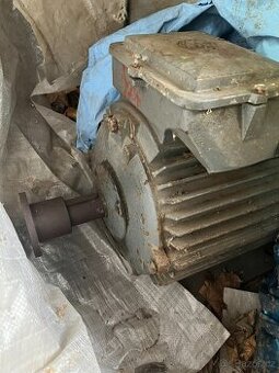 elektromotor MEZ 11kW 1445 ot.
