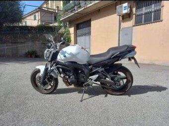Yamaha FZ6 S2