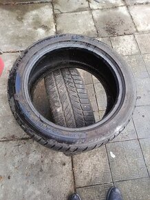 225/45 R17 - 1