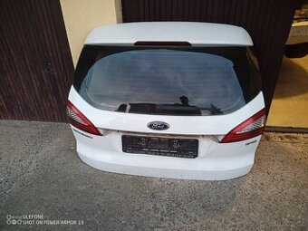 Zadní vrata Mondeo mk4 combi