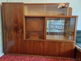 Sekretář podle návrhu Jindřicha Halabaly z 50. let