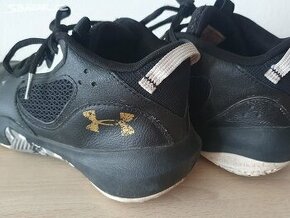 dětské boty Under Armour GS Lockdown 6, vel. 37,5