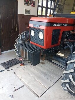 Závaží na Zetor 7245