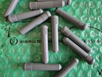 kolík na zajištění dveří Škoda Felicia po FL od 0198 6U08371 - 1