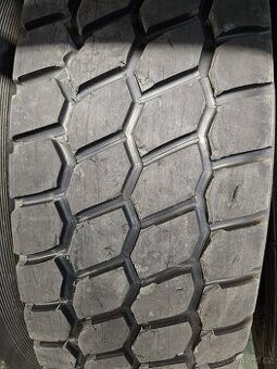 Nákladní pneu 315/80R22,5 záběrové