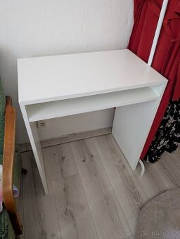 Stůl IKEA Torald