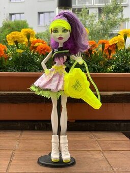 Monster High Spectra Ghouls Sport