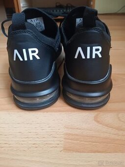 Sportovní boty Nike - 1