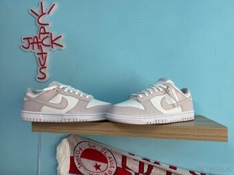 W NIKE DUNK LOW (Size EUR 45 -29,5cm)