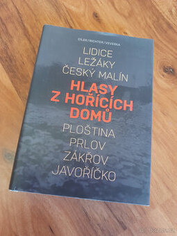 Unikátní kniha Hlasy z hořících domů