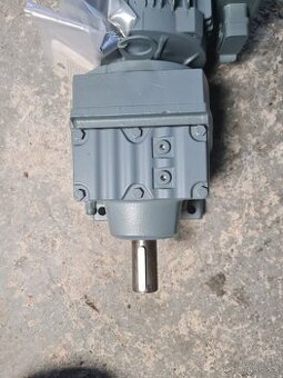 Predám novú priamu prevodovku SEW 1,1kW 400V