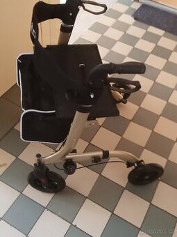 Chodítko pro seniory