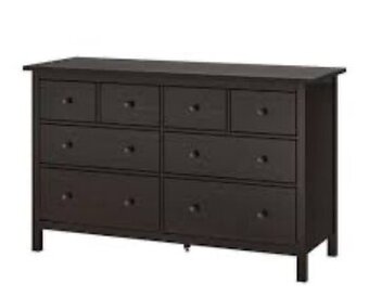 Komoda Hemnes s 8 šuplíky, tmavé dřevo