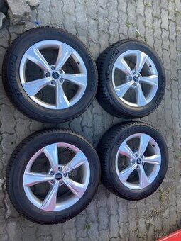 Sada alu kol z Audi Q5, rozteč 5x112, zimní pneu