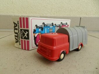 TRAMBUS ŠKODA 706RT KUKA IGRA  70. léta - ČSSR