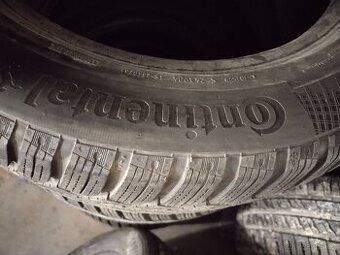 Prodám zimní pneu 205/55/16 vzorek 5,5 až 6,5 mm