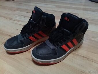 Dětské kotníkové boty Adidas, velikost 38, černé