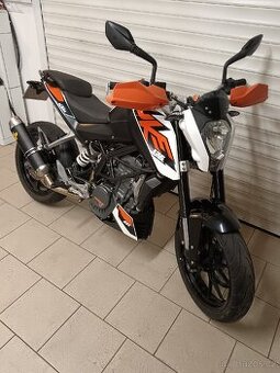 KTM Duke 125