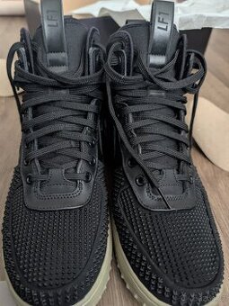 Nike Lunar Force 1 Duckboot velikost EUR 44