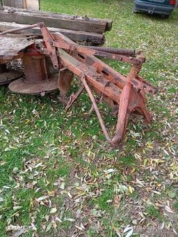 Rotační sekačka za traktor