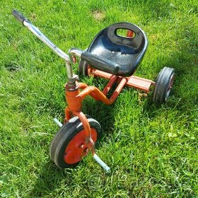 Retro stará tříkolka