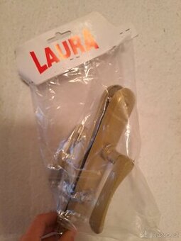 Štítové kování zlatá,bílé, hnědé, antik