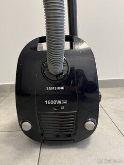 Vysavač Samsung