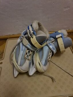 Prodám čtvery dětské brusle