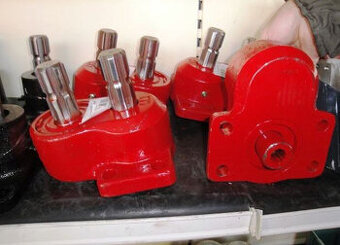 Redukční převodovka otáček vývod. hřídele pro Tomo Vinkovič