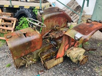 Zetor 4011/4511 kabrio celek nebo díly