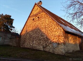 Pronájem stodoly-skladového prostoru – Hrobce, okres Litom