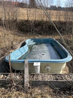 Bazén sklolaminát - Benecko