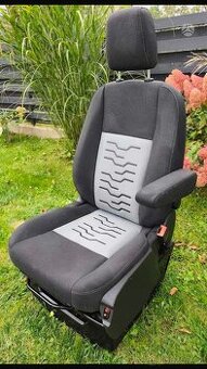 Ford Tourneo Custum