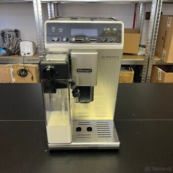 Kávovar DeLonghi Autentica Cappuccino ETAM29.660.SB