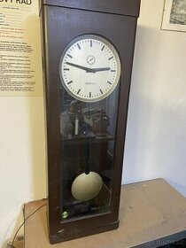 Staré nástěnné hodiny Elektročas - 1