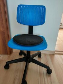 Ikea židlička otočná