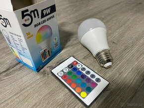 Barevná RGB LED žárovka 9W E27 s dálkovým ovládáním - 1