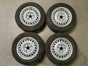 Plechové disky na zimních pneu 195/65 R15 T